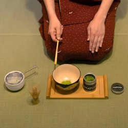 Matcha de cérémonie Premium Aromandise 30 g Aromandise  dans votre magasin bio en ligne Etiketbio.eu Matcha de cérémonie Premium Aromandise 30 g Aromandise  dans votre magasin bio en ligne Etiketbio.eu