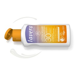 Lotion solaire SPF30 Sensitive Lavera 100ml  Lavera  dans votre magasin bio en ligne Etiketbio.eu