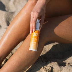 Spray solaire SPF30 bio 100g - Alphanova Alphanova  dans votre magasin bio en ligne Etiketbio.eu