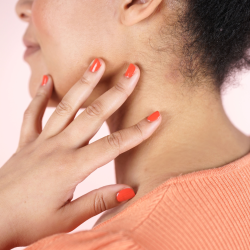 Vernis à ongles corail orangé 683 Zao Zao  dans votre magasin bio en ligne Etiketbio.eu