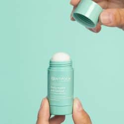 Stick contour des yeux anti-fatigue Centifolia Centifolia  dans votre magasin bio en ligne Etiketbio.eu