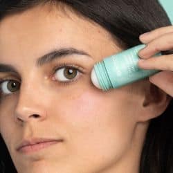 Stick contour des yeux anti-fatigue Centifolia Centifolia  dans votre magasin bio en ligne Etiketbio.eu
